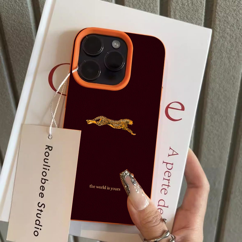 Minimalist Leopard Running Pat - Phone Cases Trendy review and price